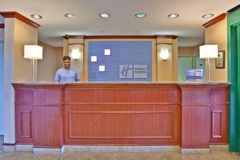 Holiday Inn Express Hotel & Suites Olive Branch By Ihg Interior photo